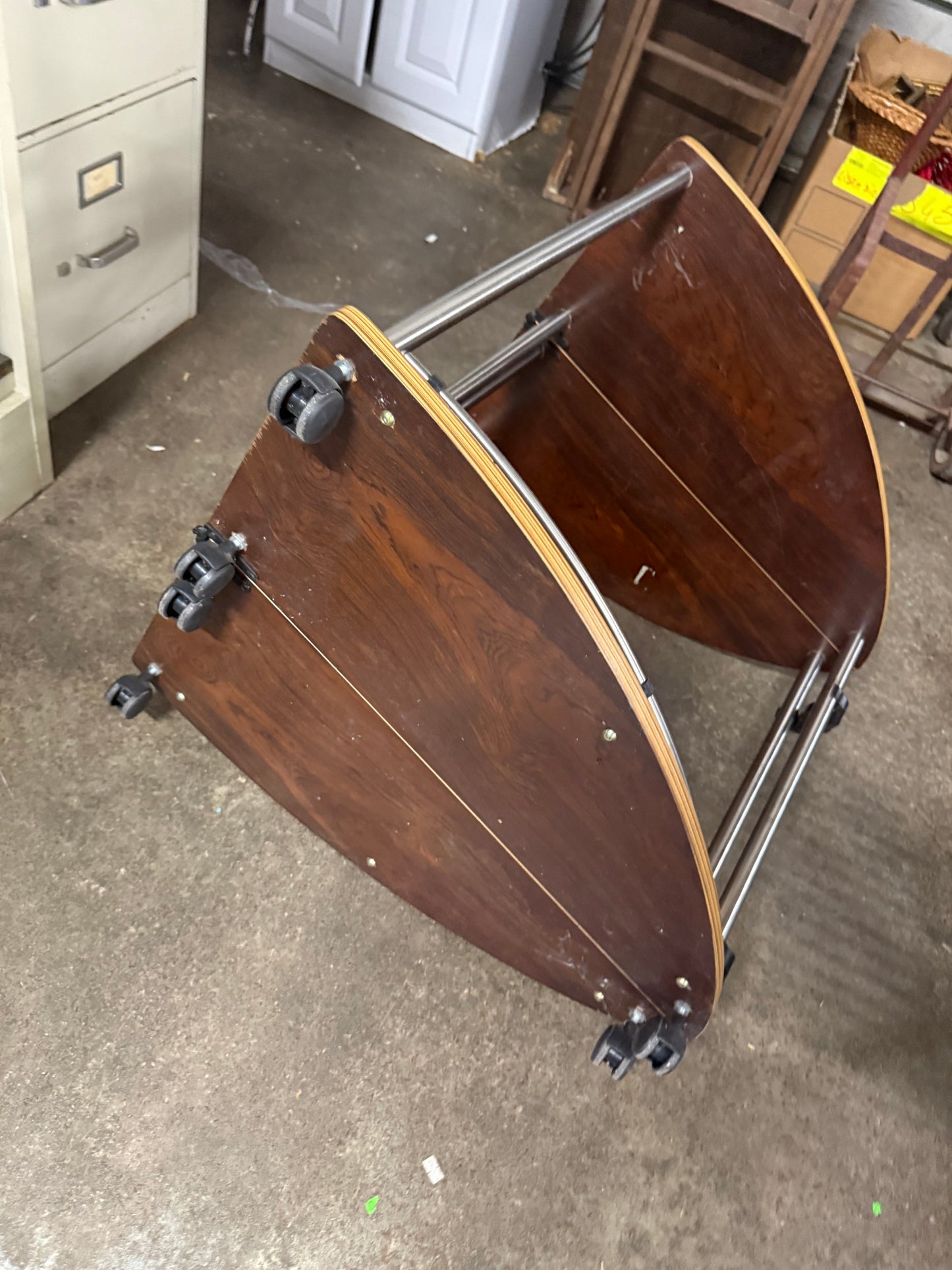 Rolling Side Table that Transforms to Long Table