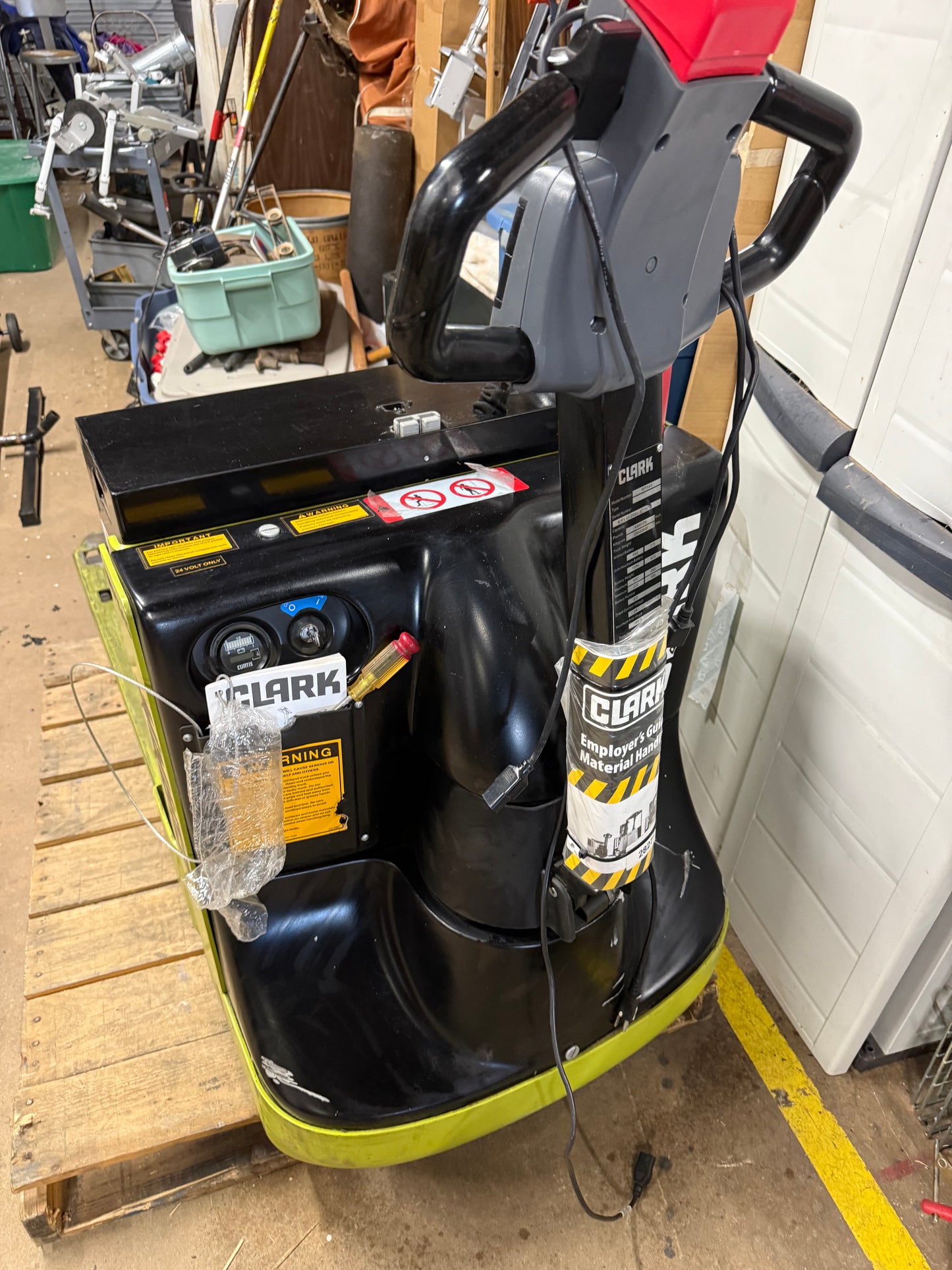 CLARK WPX45 Electric Pallet Jack Fork Lift (Needs Replacement Batteries)