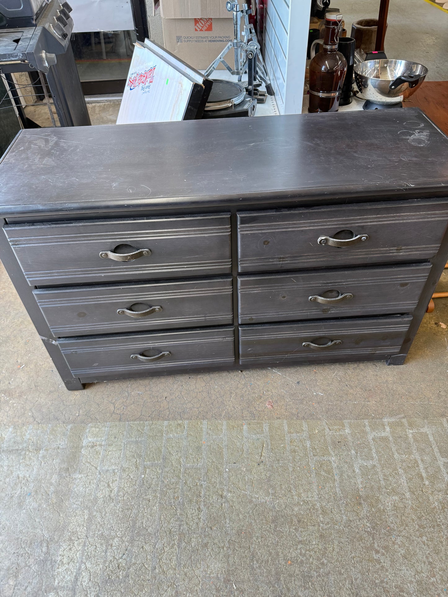 Dresser