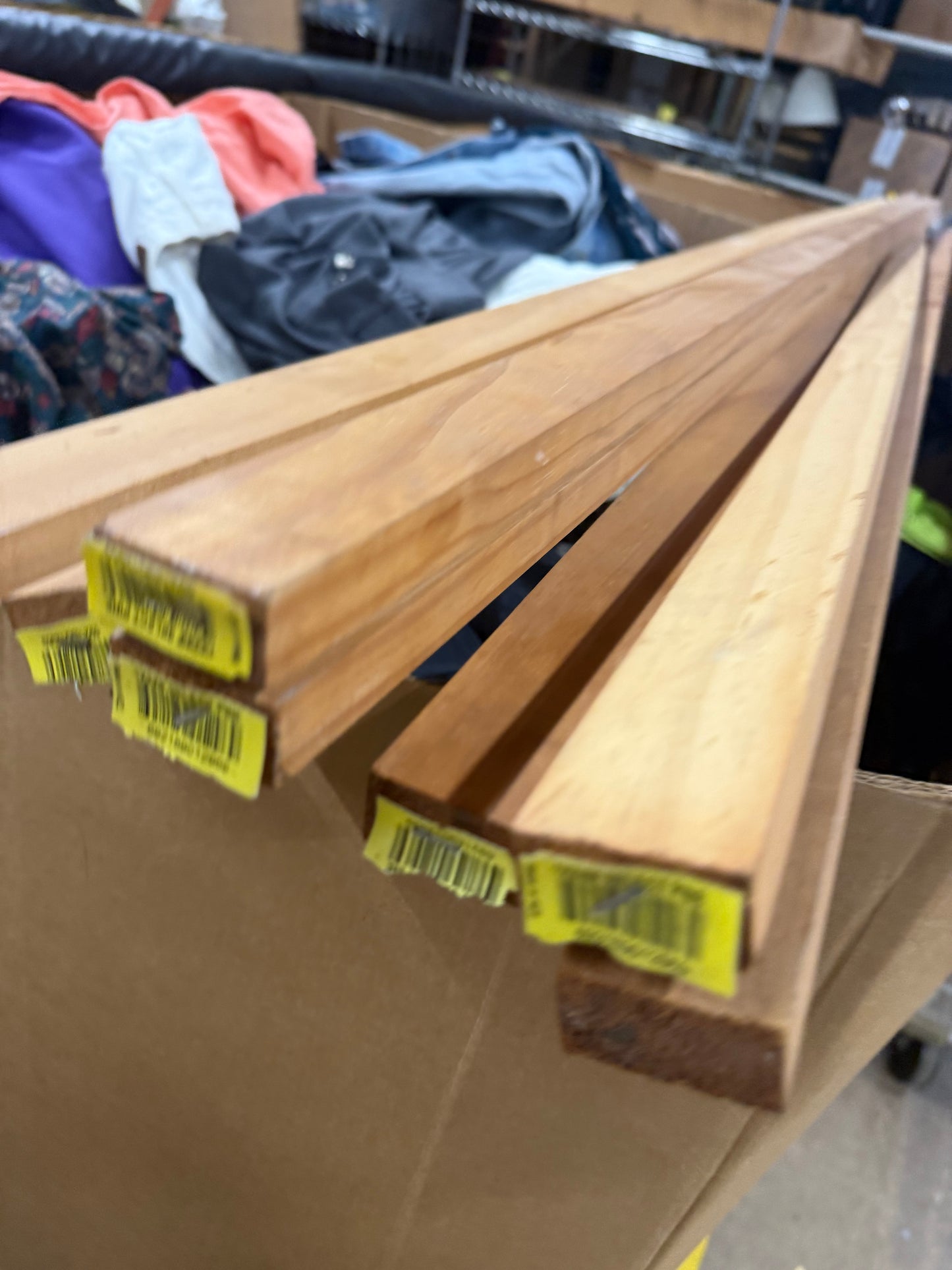 Select Pine Wood 1x2x8’ (7 Pieces)
