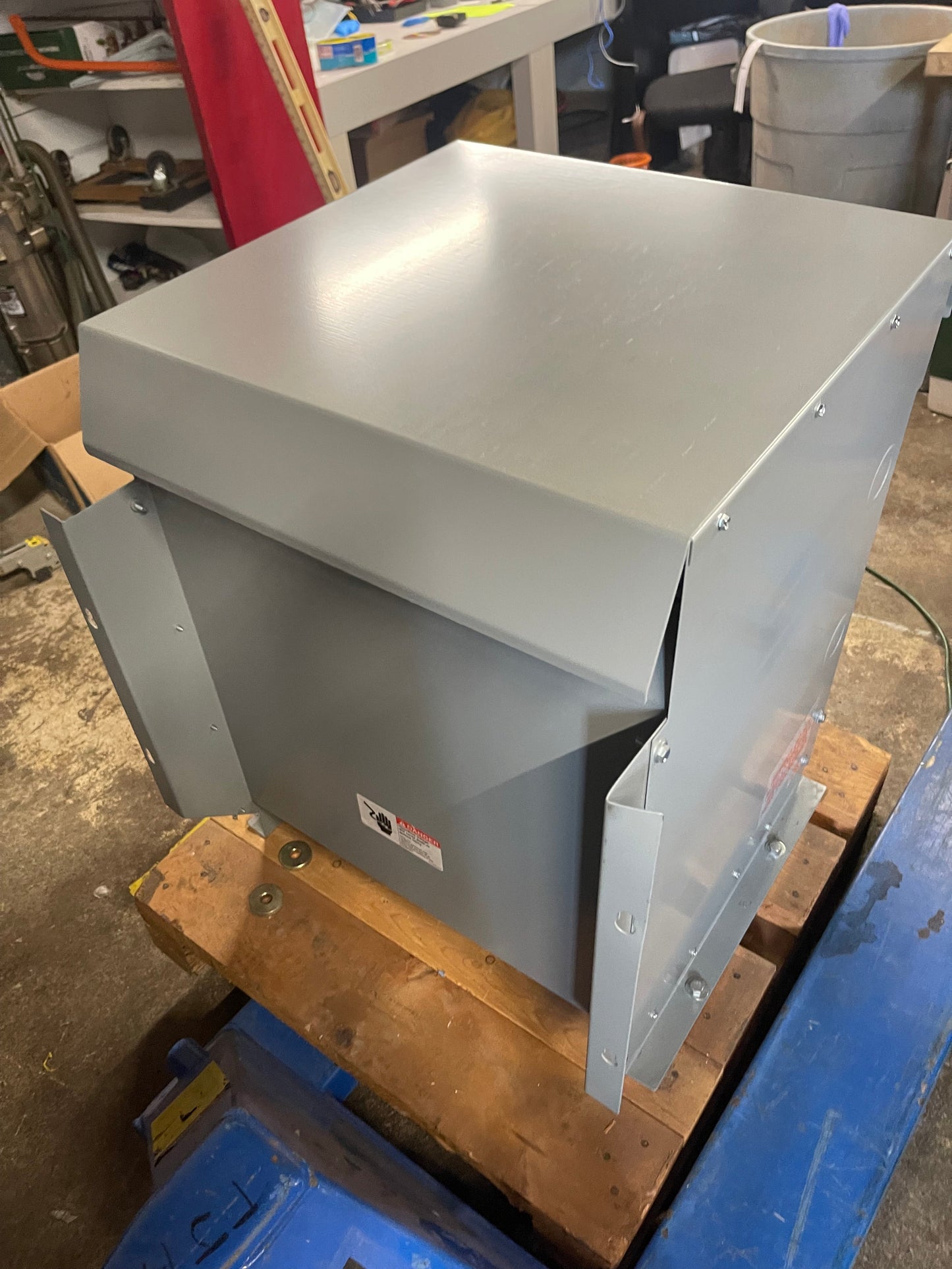 Machine, SAD, Transformer, Three Phase Dry Type Transformer 208V, Hammond Power Solutions 380Y/219V