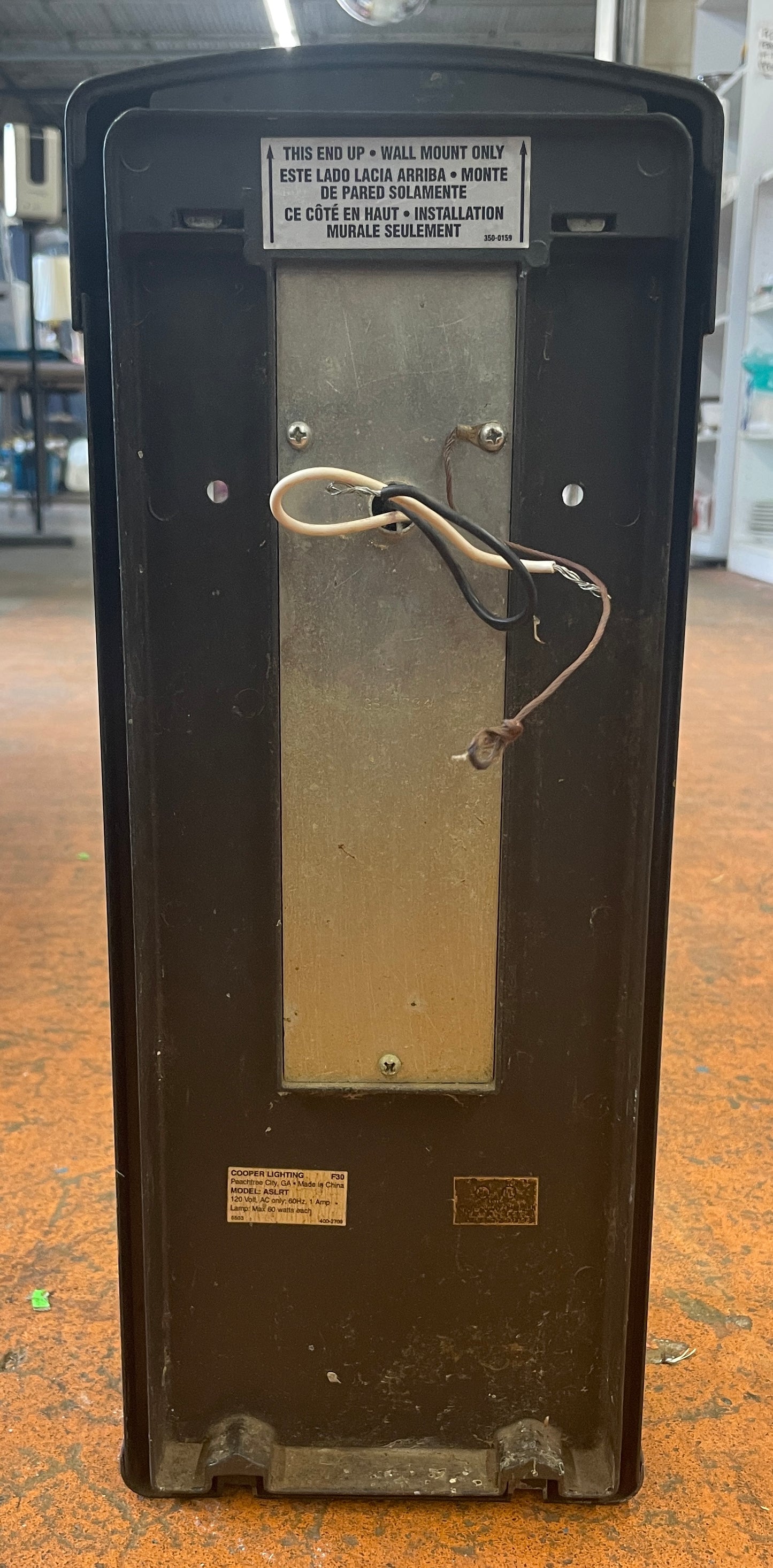 Cooper Lighting Outdoor Wall Mount ASLRT