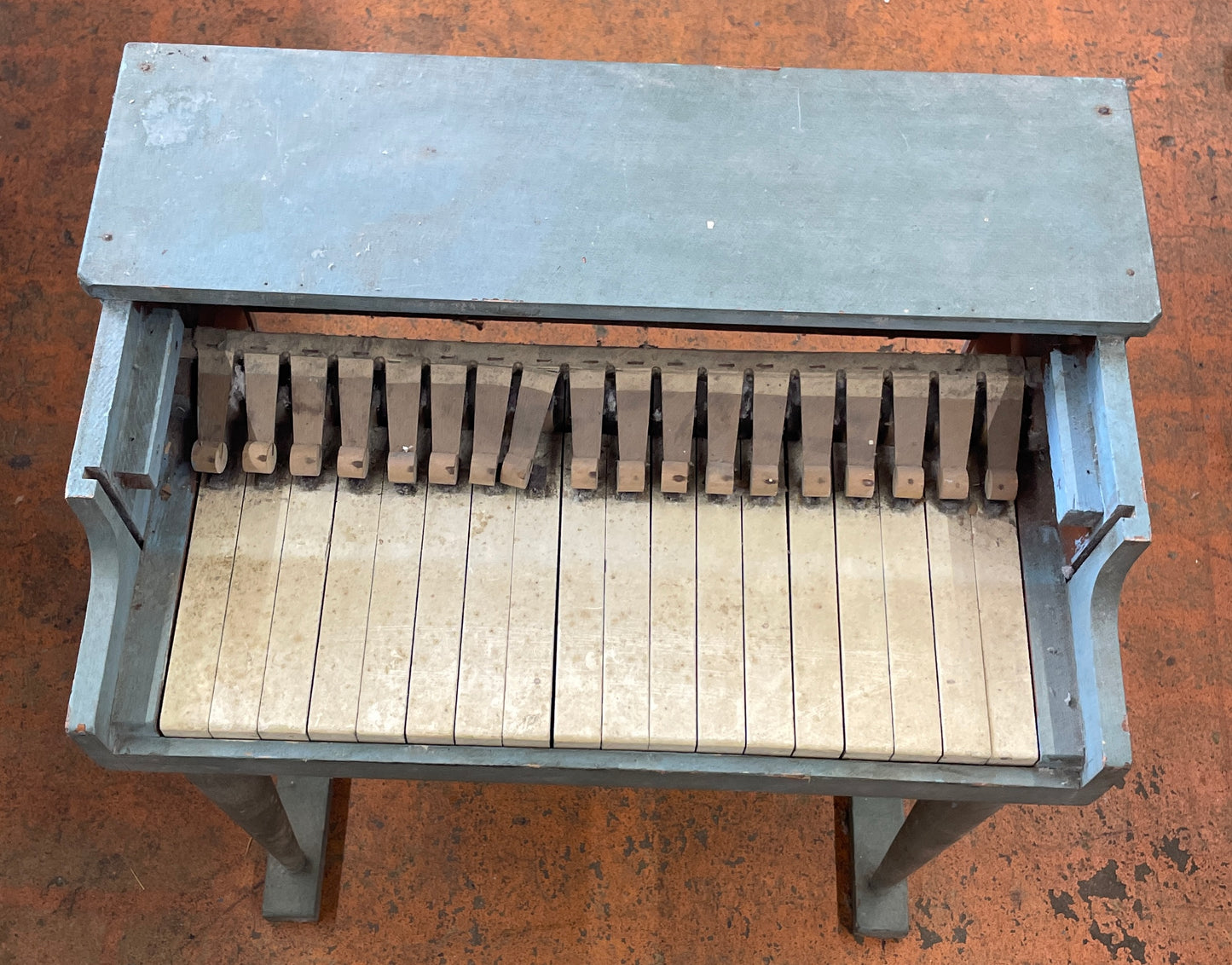 Vintage Childs Pump Organ