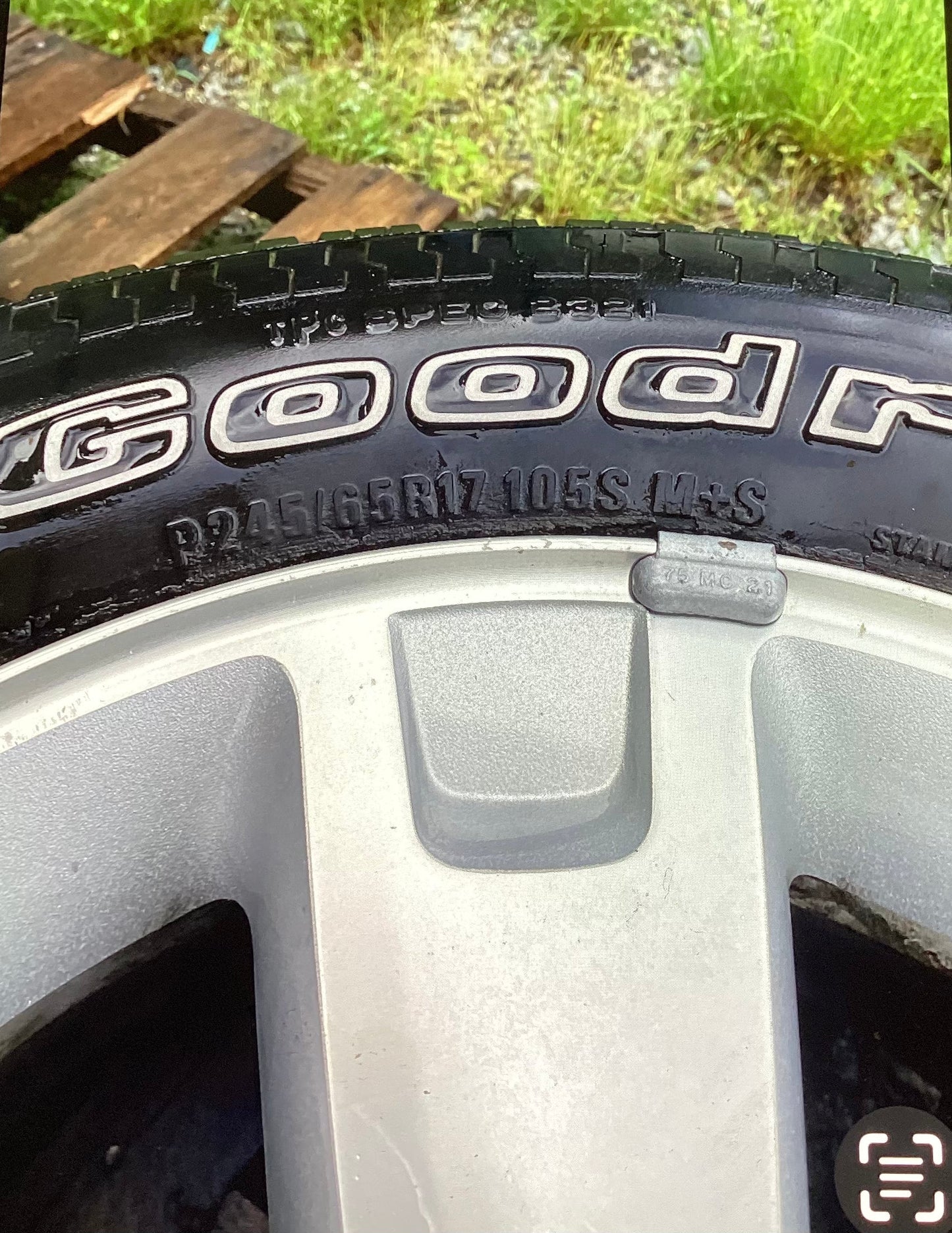 Tires & Wheels, RR, p245/65R17, set of 4 with Aluminum Rims Ford Goodrich Rugged Trail T/A