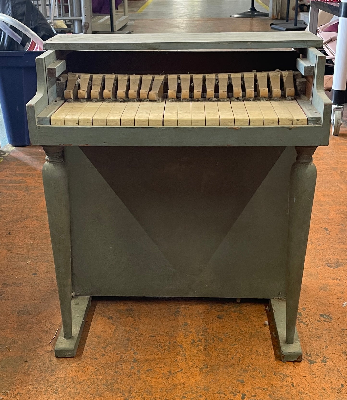 Vintage Childs Pump Organ