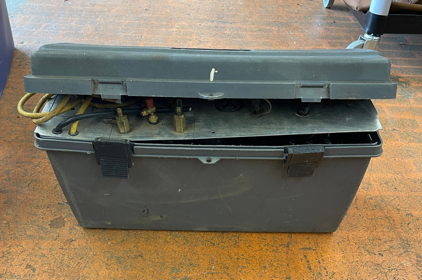 Refrigerant Recovery II Center Model K-3339