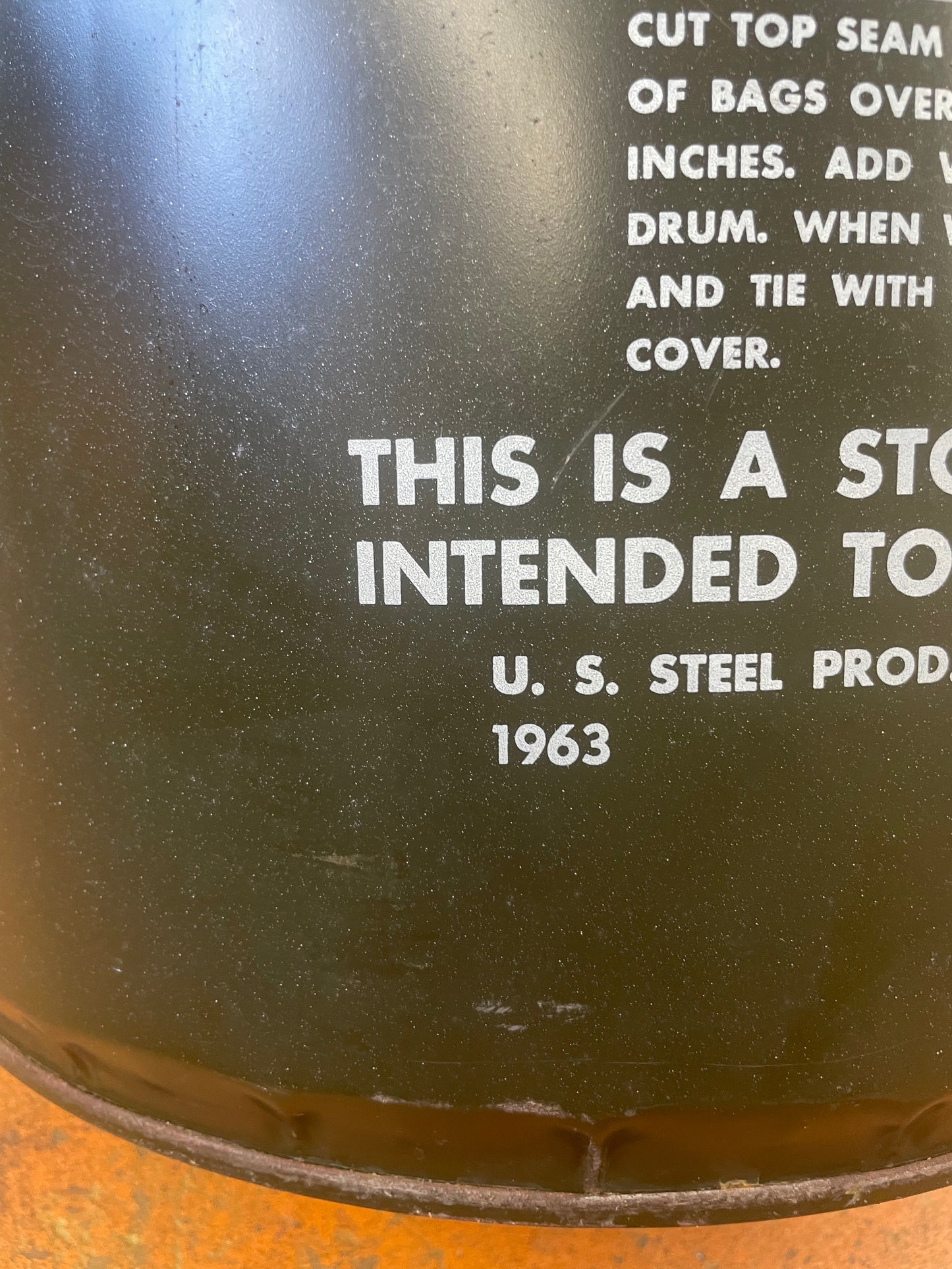 VTG MILITARY 17 1/2 GAL 1963 DEPARTMENT OF DEFENSE DRINKING WATER COMMODE(Drum Only) Nr 4