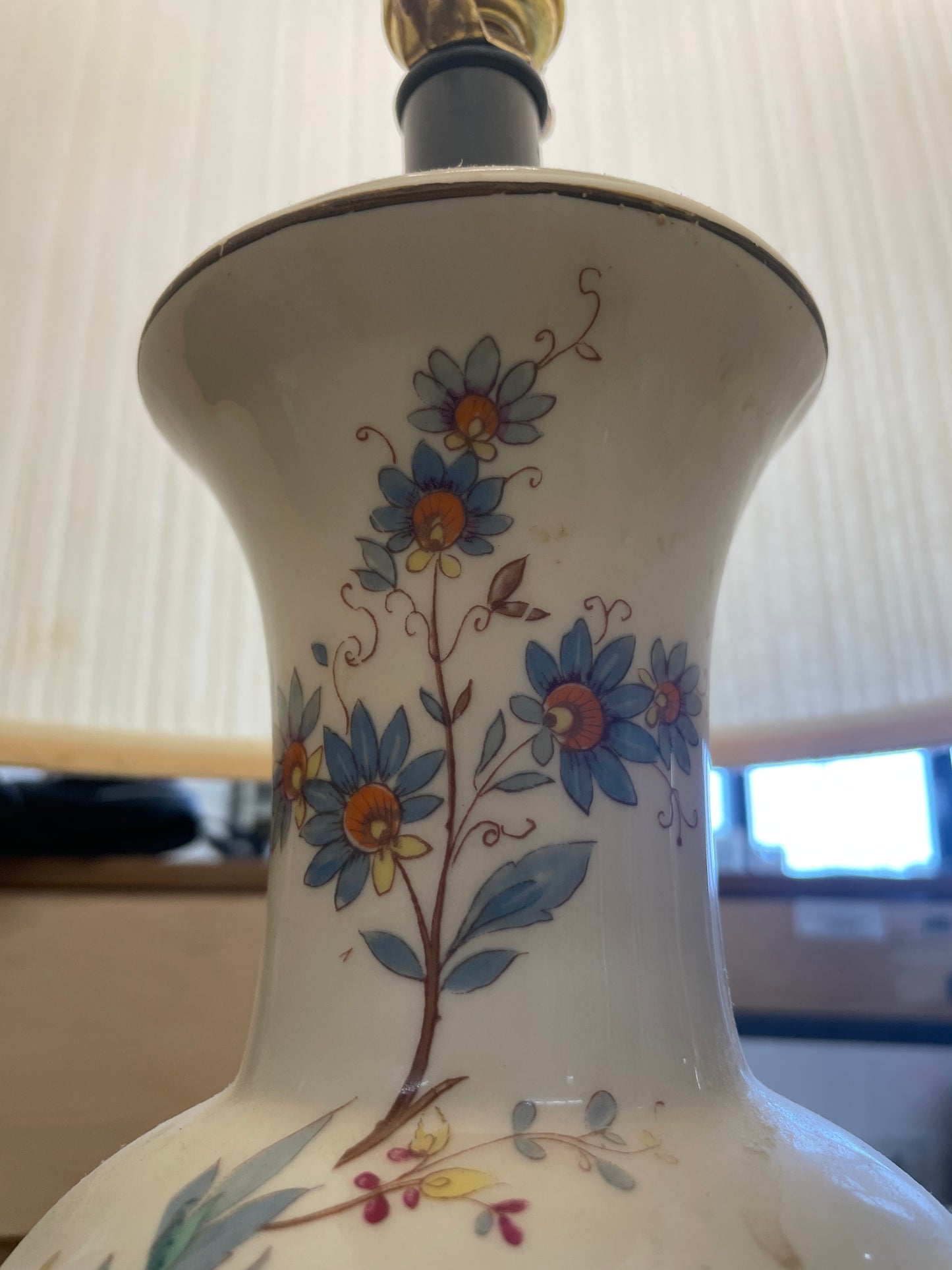 Vintage Oriental Accent Lamp, Chinoiserie Chic Decor, Small Table Lamp