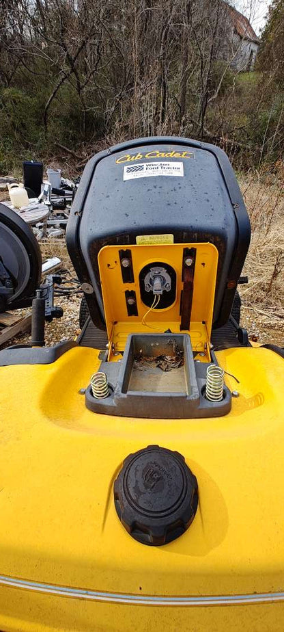 Lawn Mower, RR, Riding, Cub Cadet, Parts/Repair, Nr 3