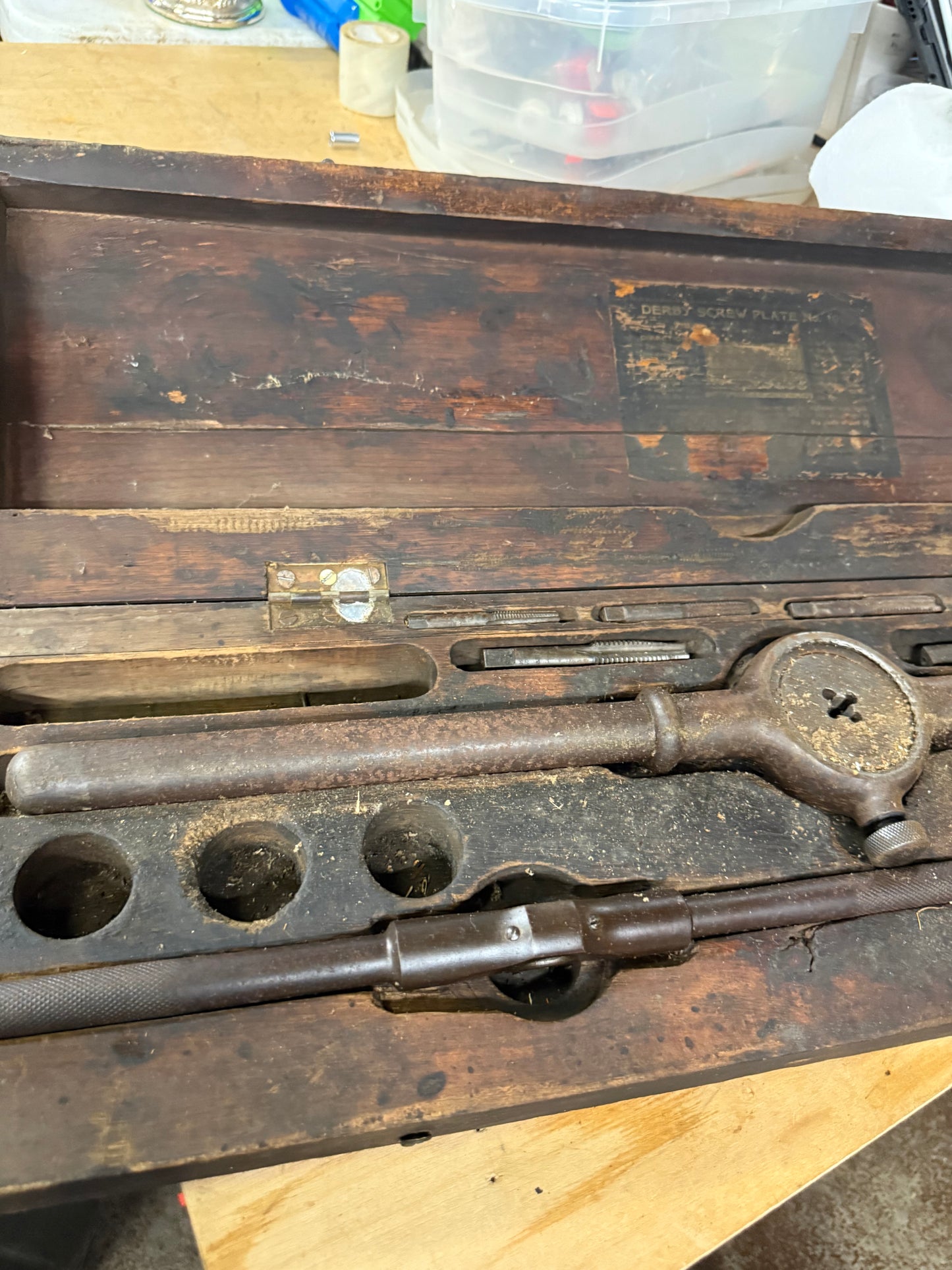 Derby Screw Plate No. 101 Vintage Die & Tap Set with Wooden Case