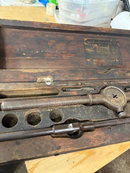 Derby Screw Plate No. 101 Vintage Die & Tap Set with Wooden Case