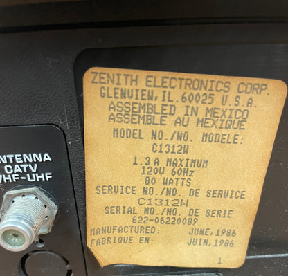 Vintage 1986 Wood Grain Zenith Color Portable TV Retro Gaming  C1312W Television