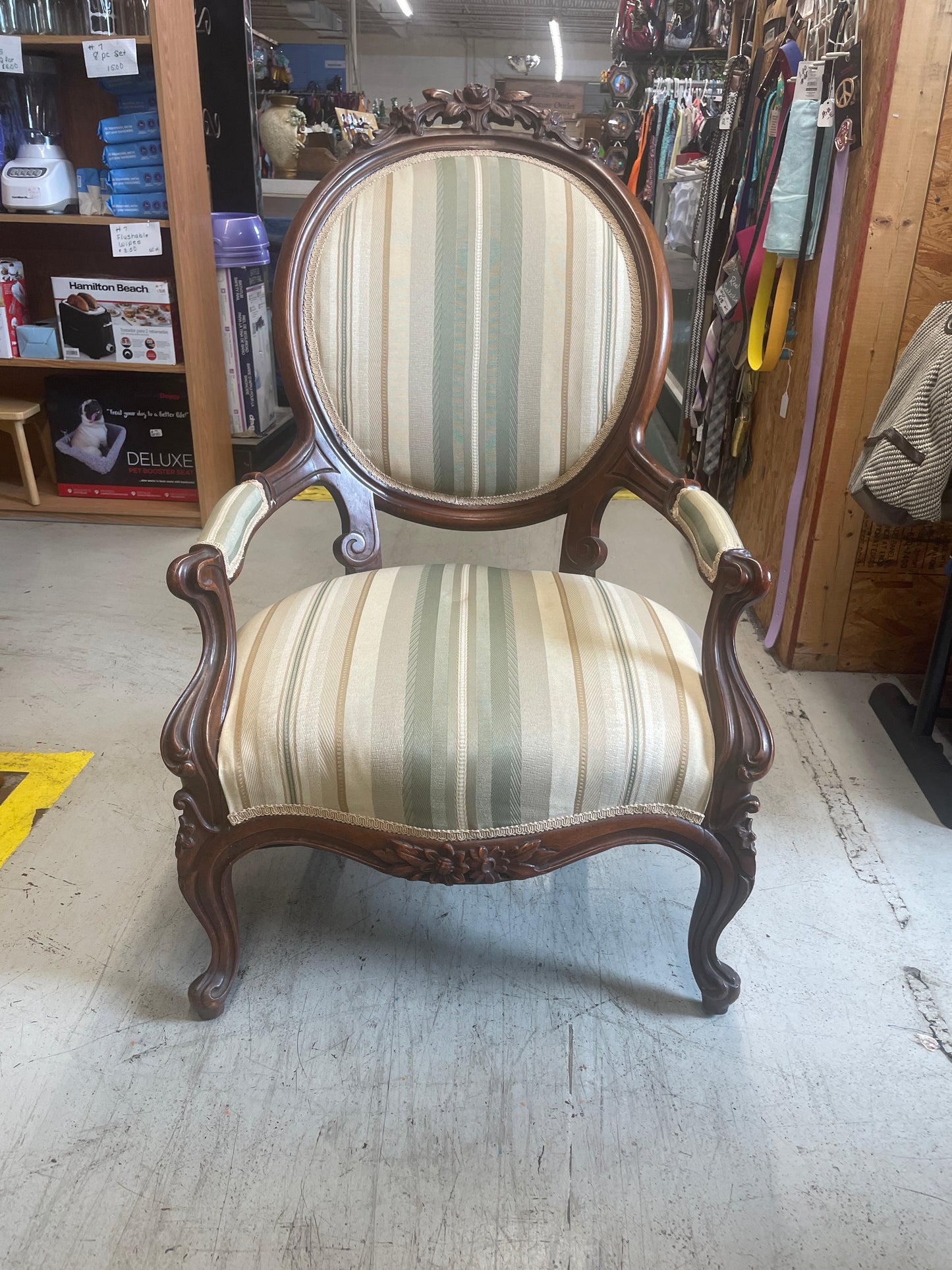 French Victorian Antique Hand Carved Roses Walnut Parlor Chair