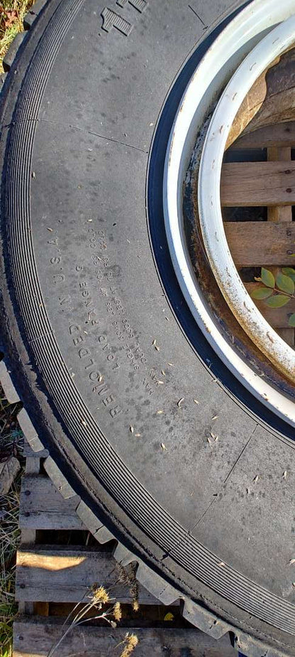 Tire, RR, Whites, 11R22.5, Radial Tire