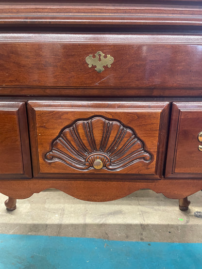 2pc Lexington Dixie Cherry Finish Queen Anne Highboy