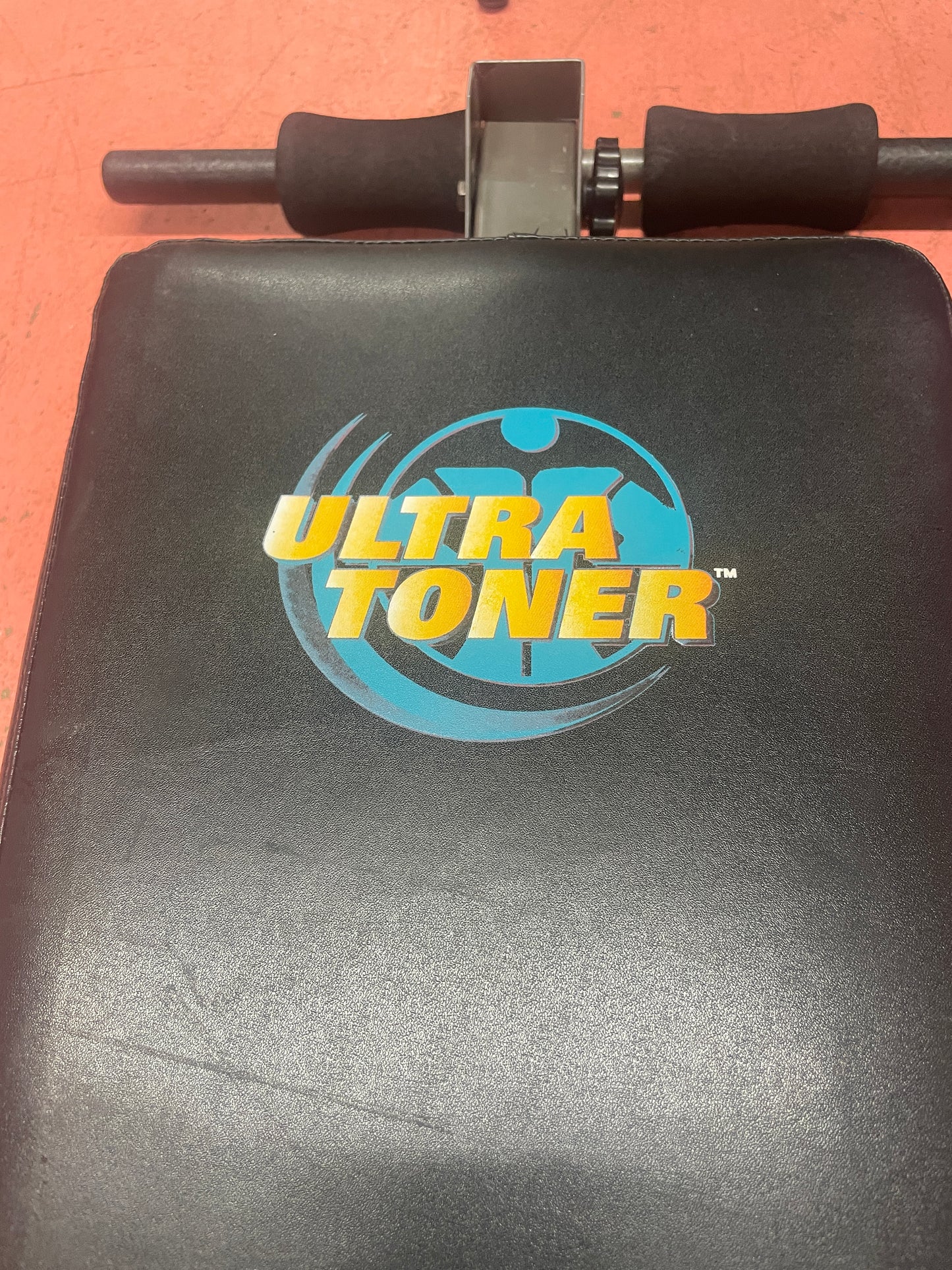 ULTRA TONER BENCH